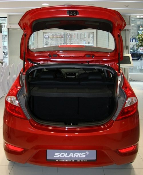 Hyundai Solaris хэтчбек